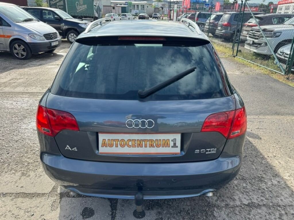 Audi A4 Kombi 2,0 l 103 kw