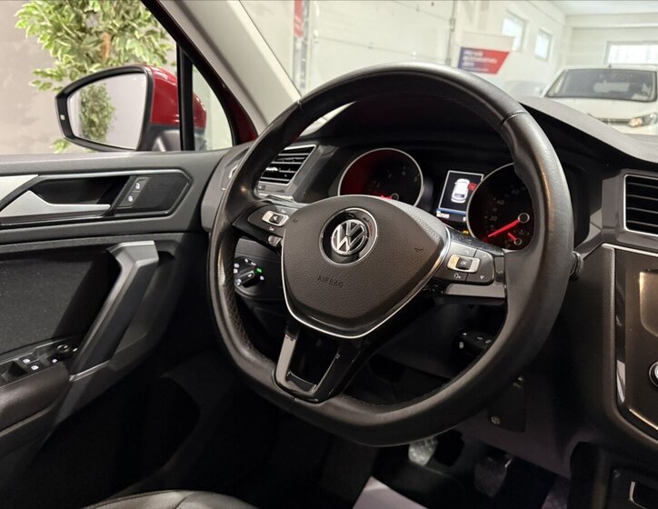 Volkswagen Tiguan SUV / Terénní 1,4 l 110 kw