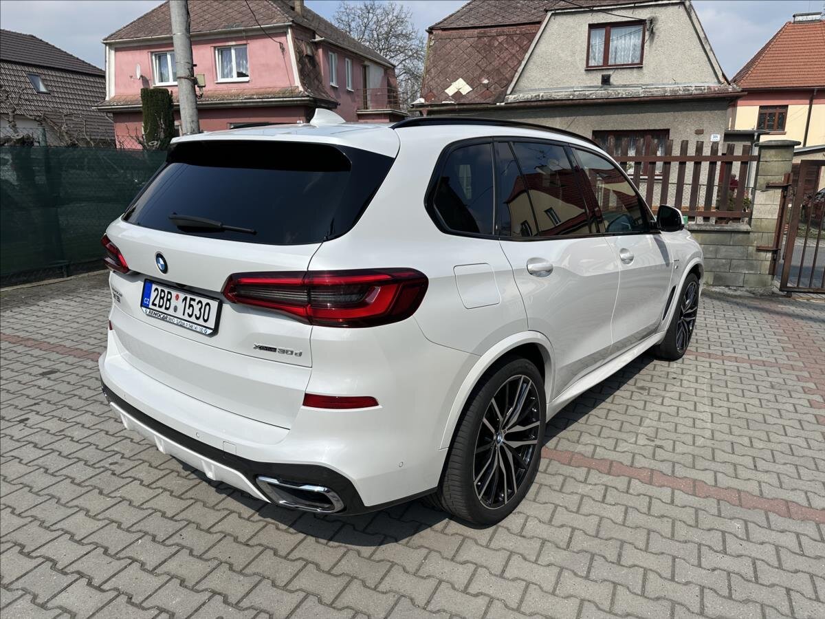 BMW X5 SUV / Terénní 3,0 l 195 kw