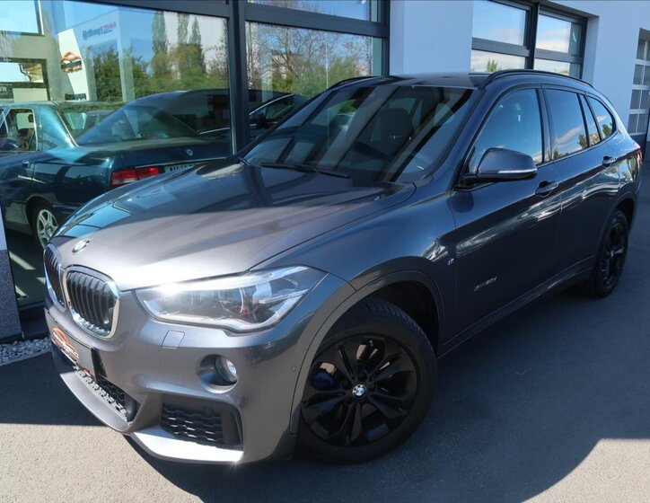 BMW X1 SUV / Terénní 2,0 l 140 kw