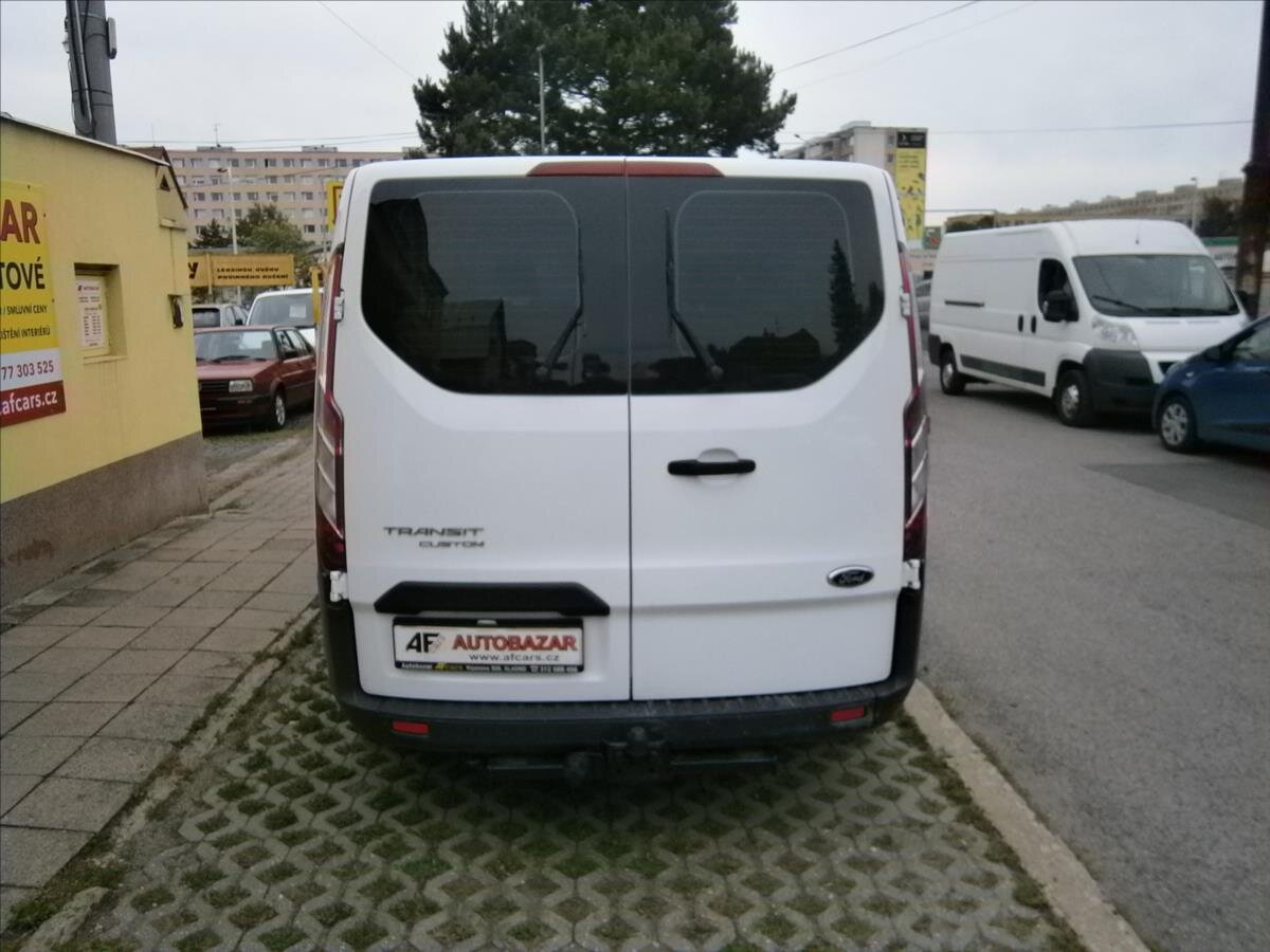 Ford Transit Custom Kombi 2,2 l 74 kw