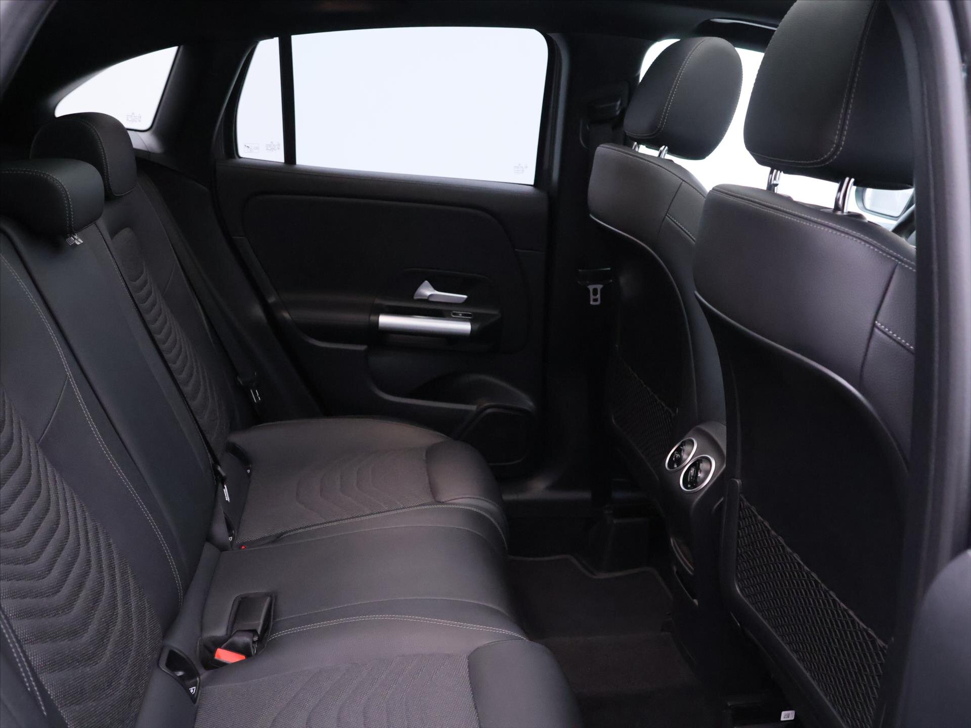 Mercedes-Benz GLA SUV / Terénní 2,0 l 165 kw