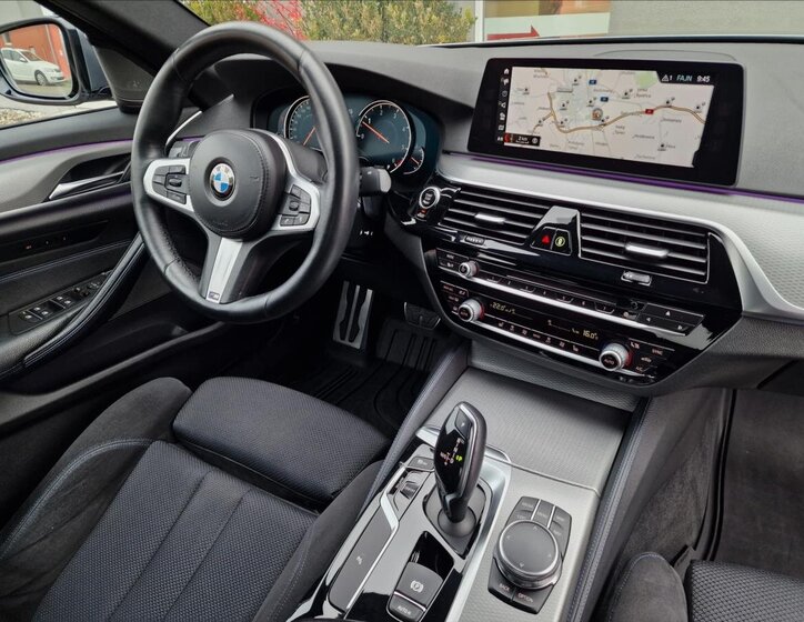 BMW Řada 5 36