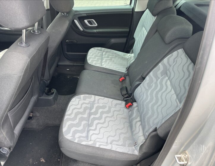 Škoda Roomster MPV 1,4 l 63 kw