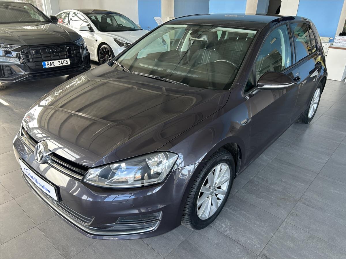 Volkswagen Golf Hatchback 1,2 l 81 kw