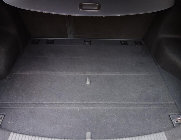 Hyundai i30 Kombi 1,6 l 81 kw