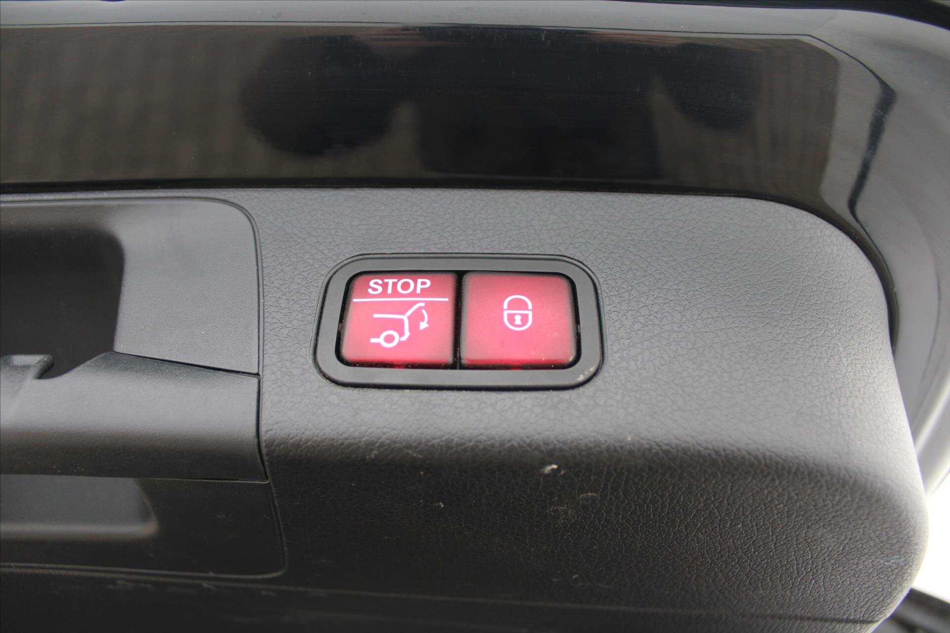 Mercedes-Benz GLB SUV 2,0 l 165 kw