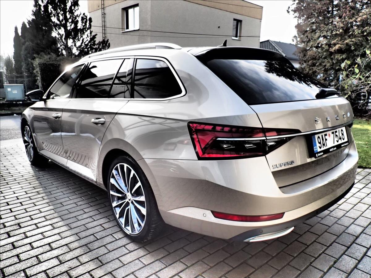 Škoda Superb Kombi 2,0 l 147 kw