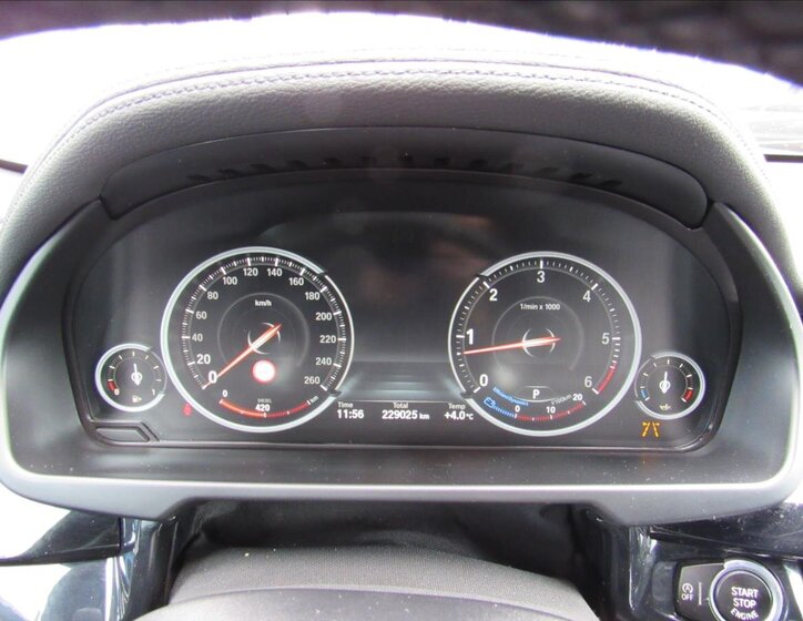 BMW X6 SUV / Terénní 3,0 l 190 kw