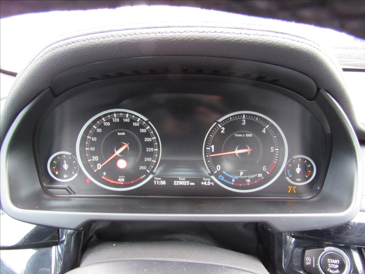 BMW X6 SUV / Terénní 3,0 l 190 kw