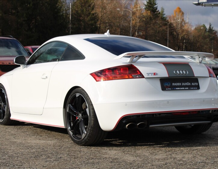 Audi TTS 7