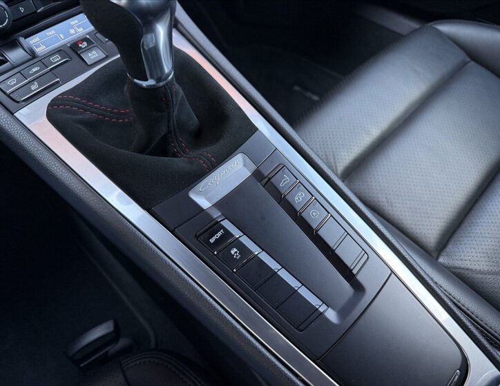 Porsche Cayman Kupé 3,4 l 239 kw