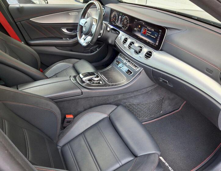 Mercedes-Benz Třídy E 14