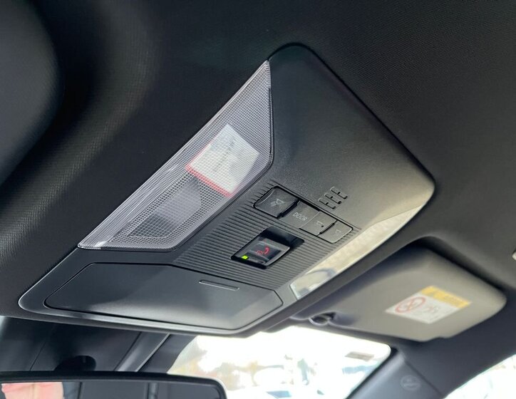 Toyota RAV4 SUV 2,5 l 131 kw