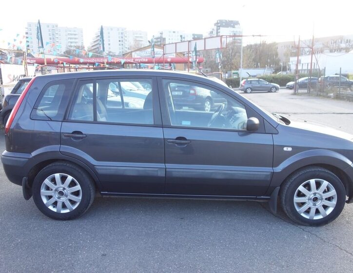 Ford Fusion Hatchback 1,4 l 59 kw