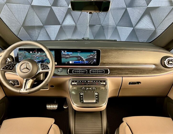 Mercedes-Benz Třídy V Kombi 2,0 l 174 kw