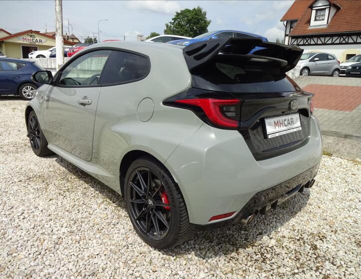 Toyota GR Yaris 5