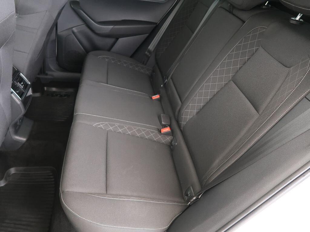 Škoda Karoq Kombi 999,0 85 kw