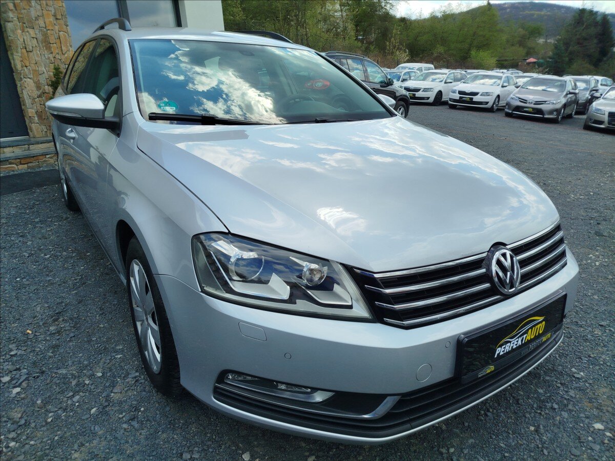 Volkswagen Passat Kombi 2,0 l 103 kw