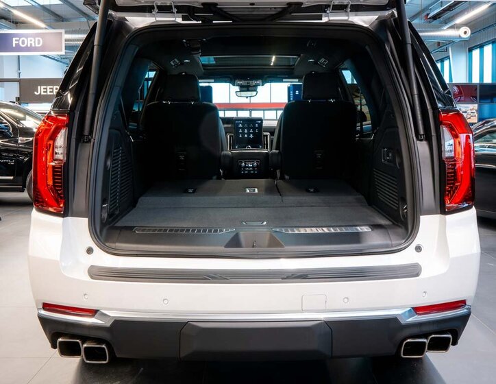 GMC Yukon SUV 6,2 l 313 kw