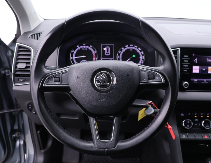 Škoda Karoq SUV / Terénní 1,5 l 110 kw