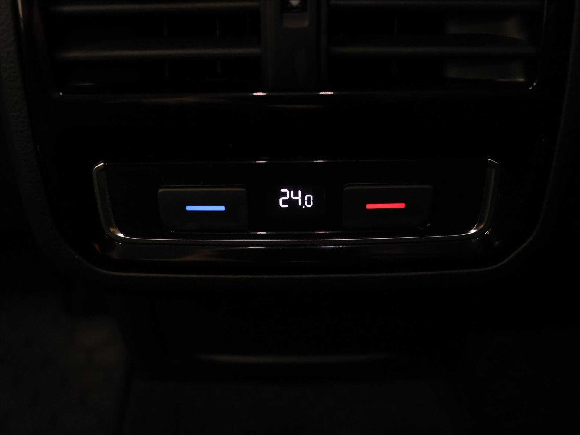 Volkswagen Passat Kombi 2,0 l 110 kw