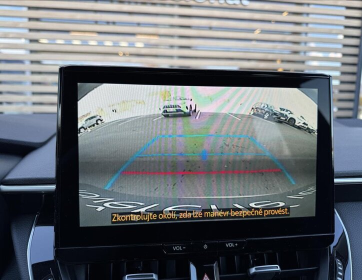 Toyota Corolla Sedan 1,5 l 92 kw