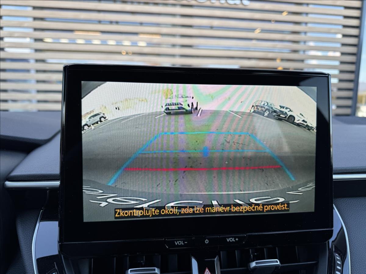 Toyota Corolla Sedan 1,5 l 92 kw