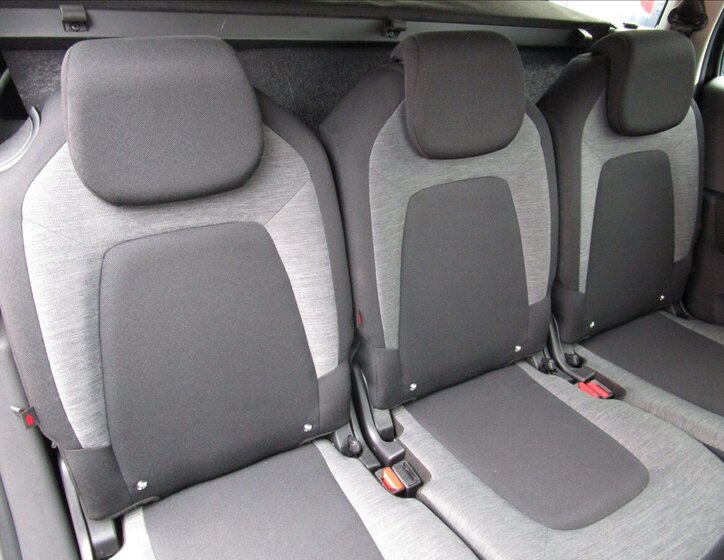 Citroën Grand C4 Picasso MPV 2,0 l 110 kw