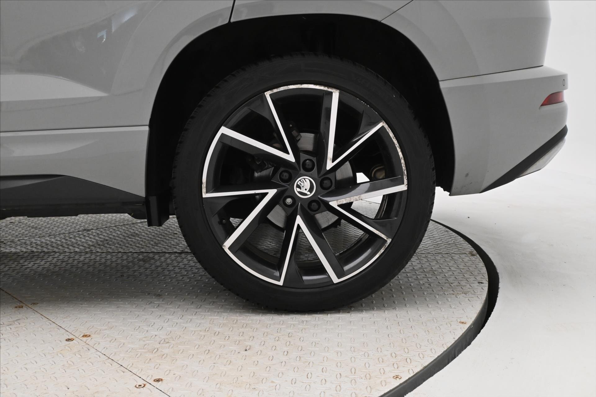 Škoda Karoq SUV / Terénní 1,5 l 110 kw