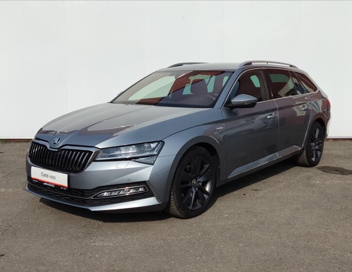 Škoda Superb Kombi 2,0 l 140 kw