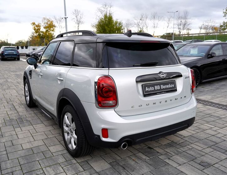 Mini Countryman 4
