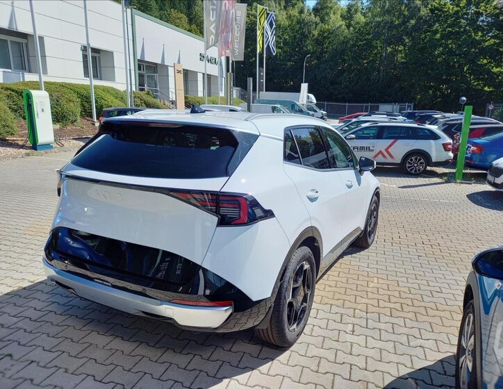 KIA Ostatní 6