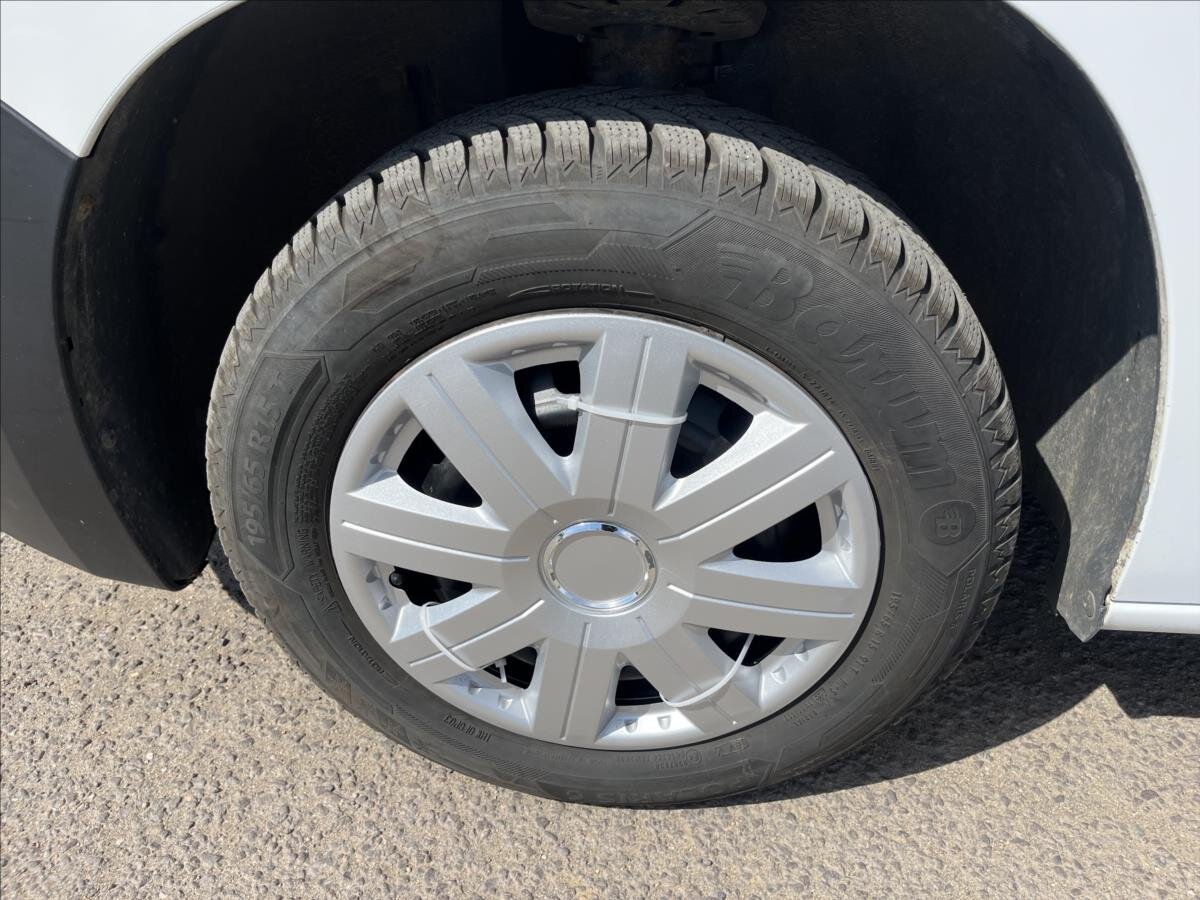 Peugeot Partner Skříň 1,5 l 75 kw