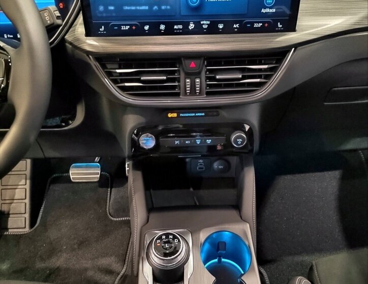 Ford Kuga SUV / Terénní 2,5 l 178 kw