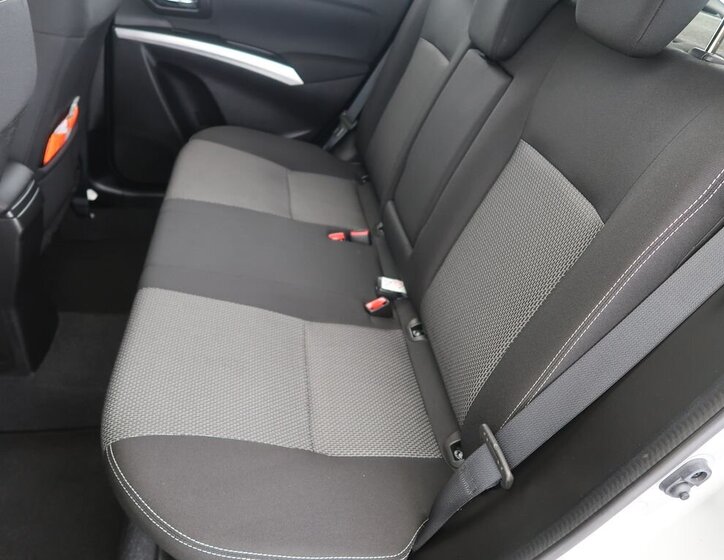 Suzuki SX4 S-Cross SUV / Terénní 1,6 l 88 kw