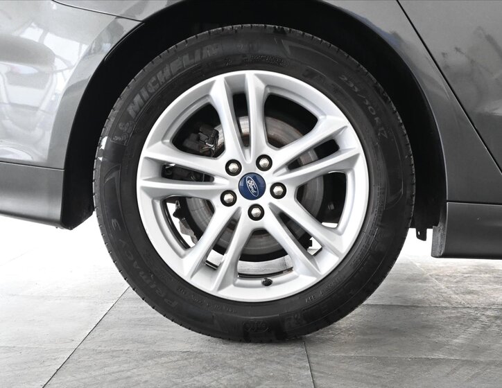 Ford Mondeo Kombi 2,0 l 140 kw