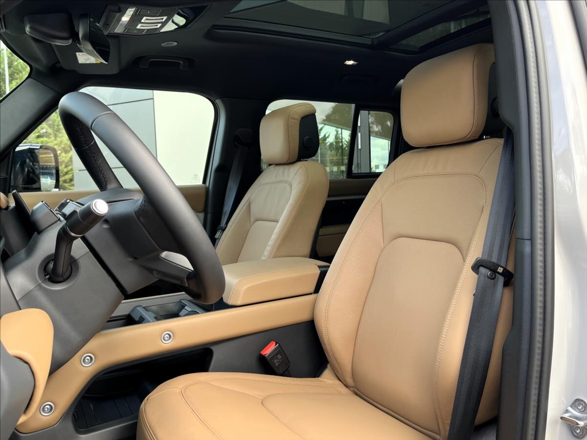 Land Rover Defender SUV / Terénní 3,0 l 257 kw