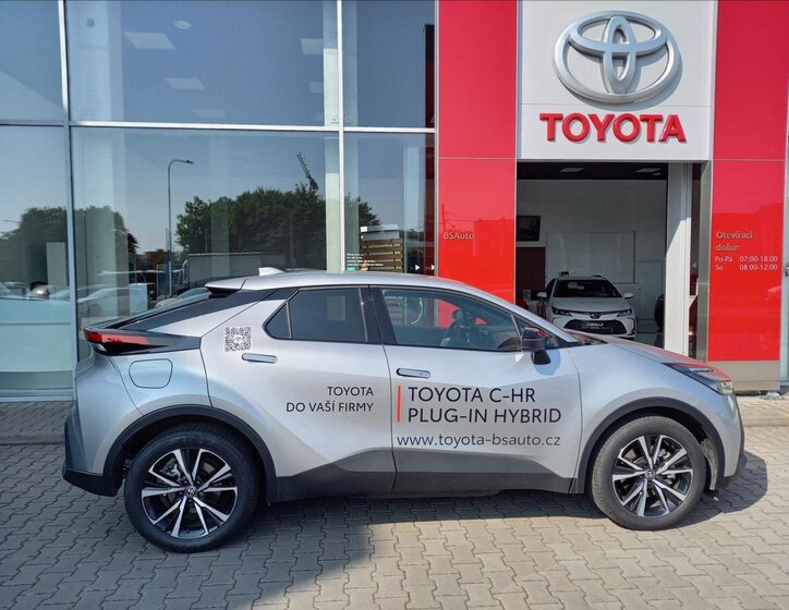 Toyota C-HR SUV 2,0 l 145 kw