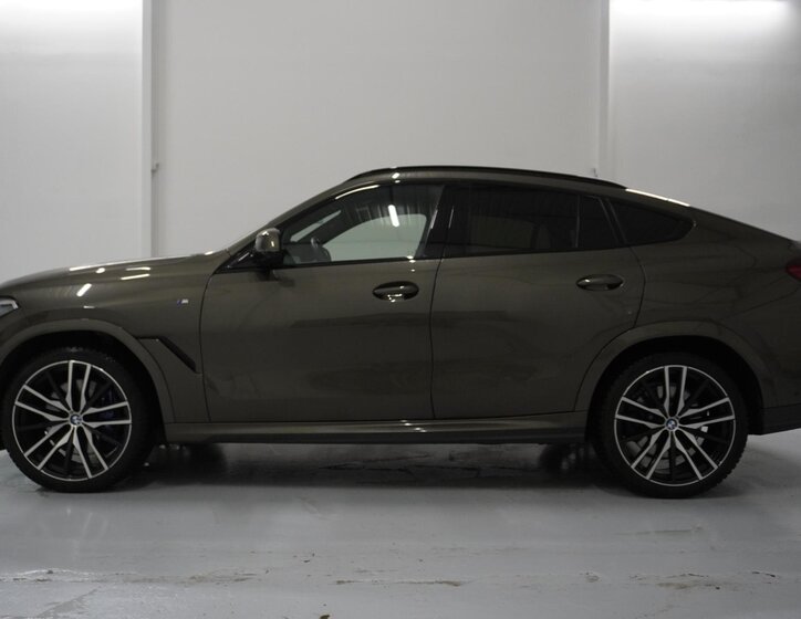 BMW X6 SUV 3,0 l 250 kw
