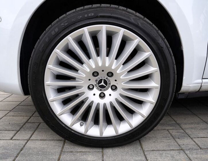 Mercedes-Benz Třídy V MPV 2,1 l 140 kw