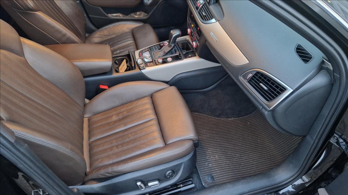 Audi A6 Allroad Kombi 3,0 l 235 kw