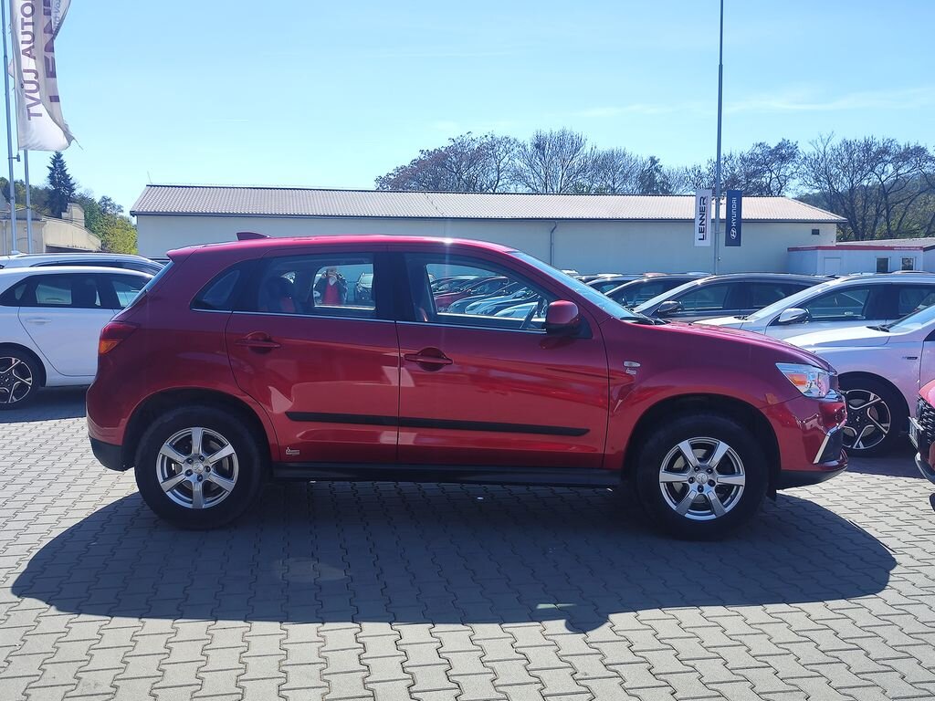 Mitsubishi ASX SUV / Terénní 1,6 l 86 kw