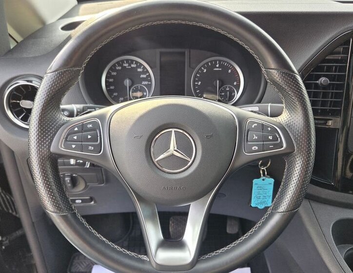 Mercedes-Benz Vito VAN / Minibus 2,0 l 174 kw