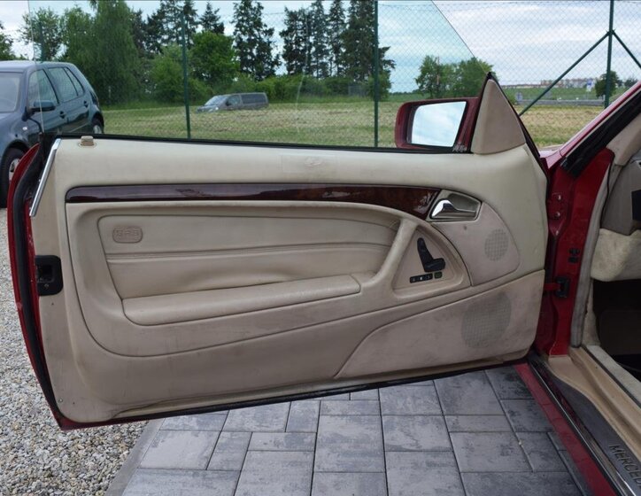 Mercedes-Benz SL Kabriolet 5,0 l 235 kw