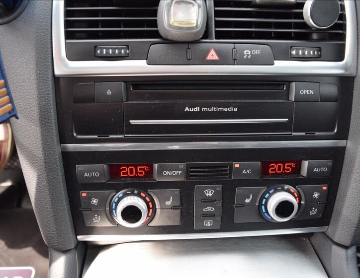 Audi Q7 SUV 3,0 l 180 kw