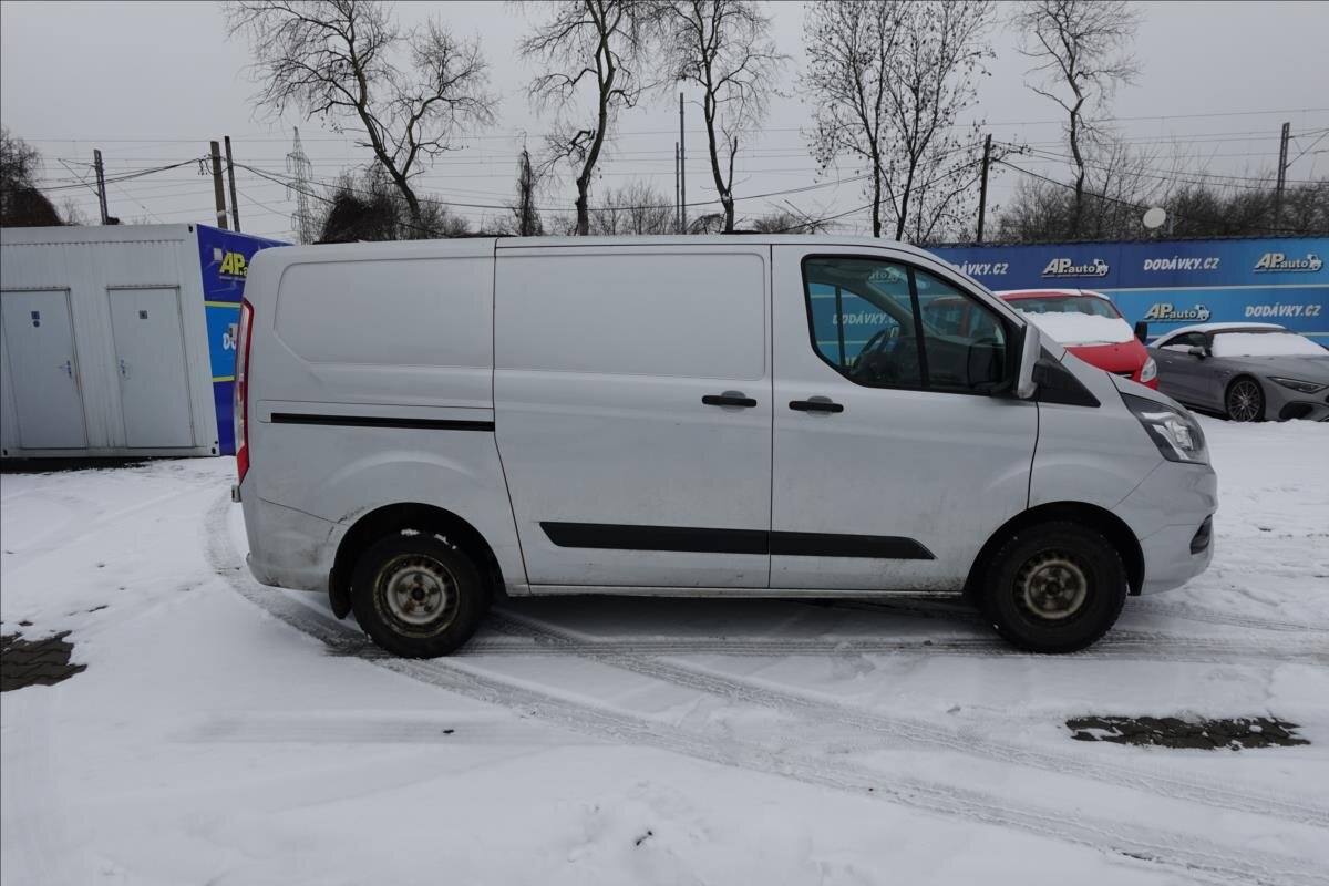 Ford Transit Custom Ostatní 2,0 l 77 kw