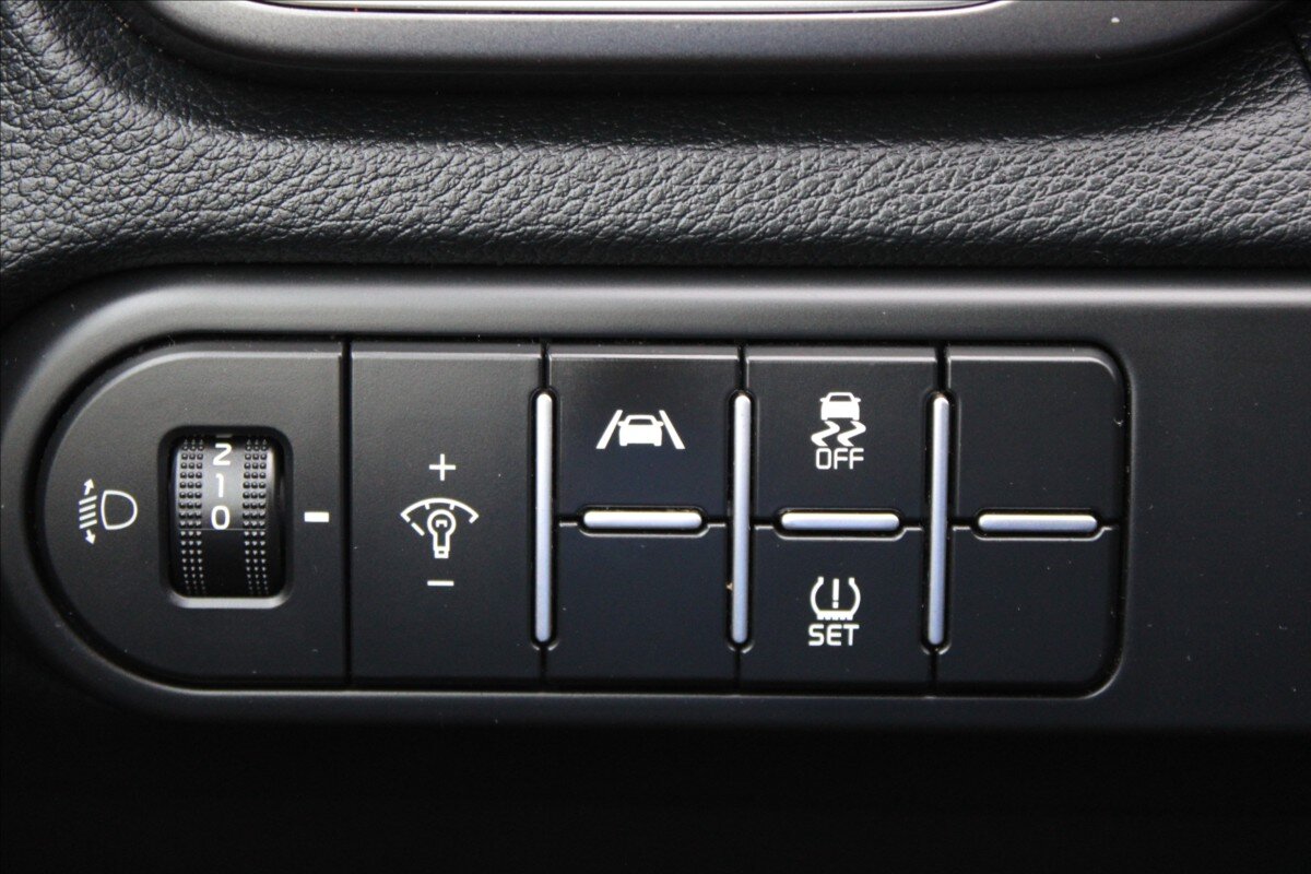 KIA Ceed Hatchback 1,5 l 117 kw