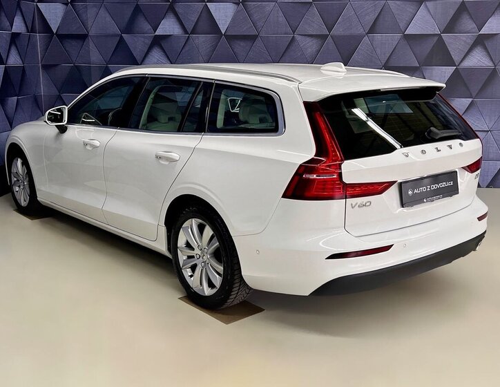 Volvo V60 Kombi 2,0 l 110 kw