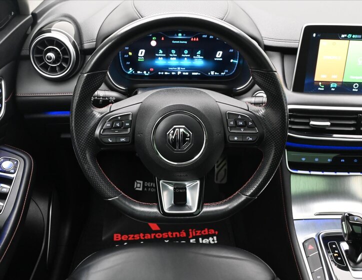 MG EHS SUV 1,5 l 119 kw